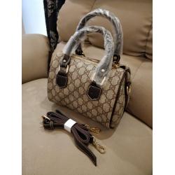 DESIGNER BAG WITH BELT Pre29A